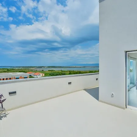 Crowonder Luxury Marijana Apartment Privlaka (Zadar)